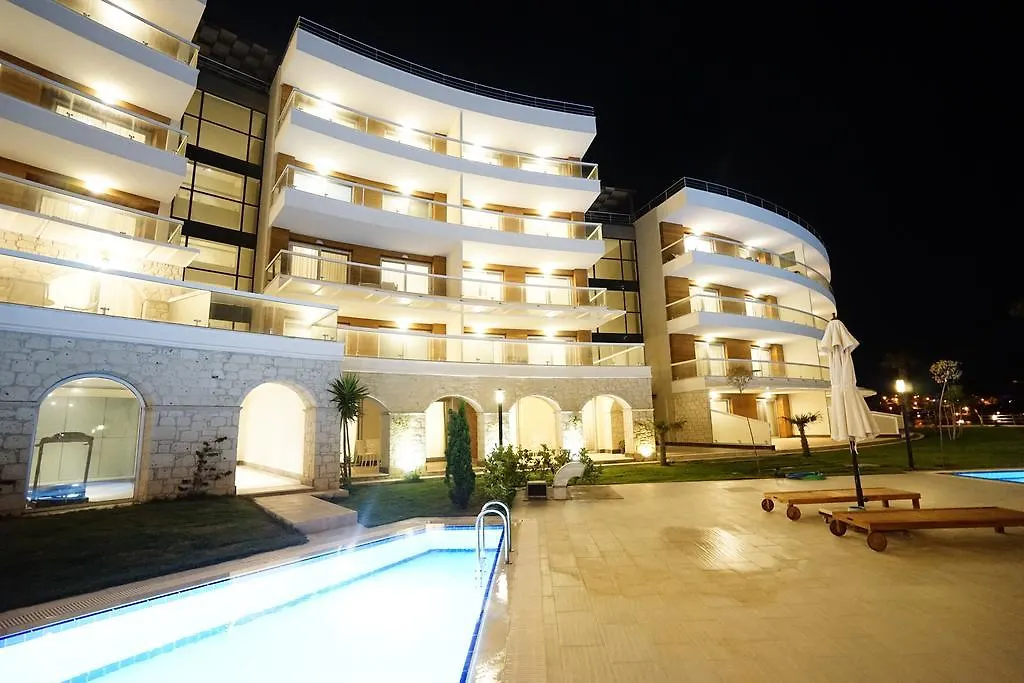 Complex Casa De Playa Luxury Hotel And Beach Çeşme