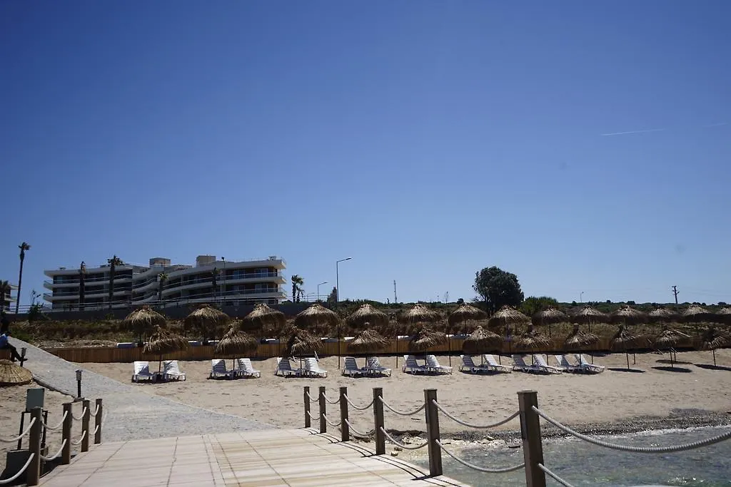 Casa De Playa Luxury Hotel And Beach Кешме