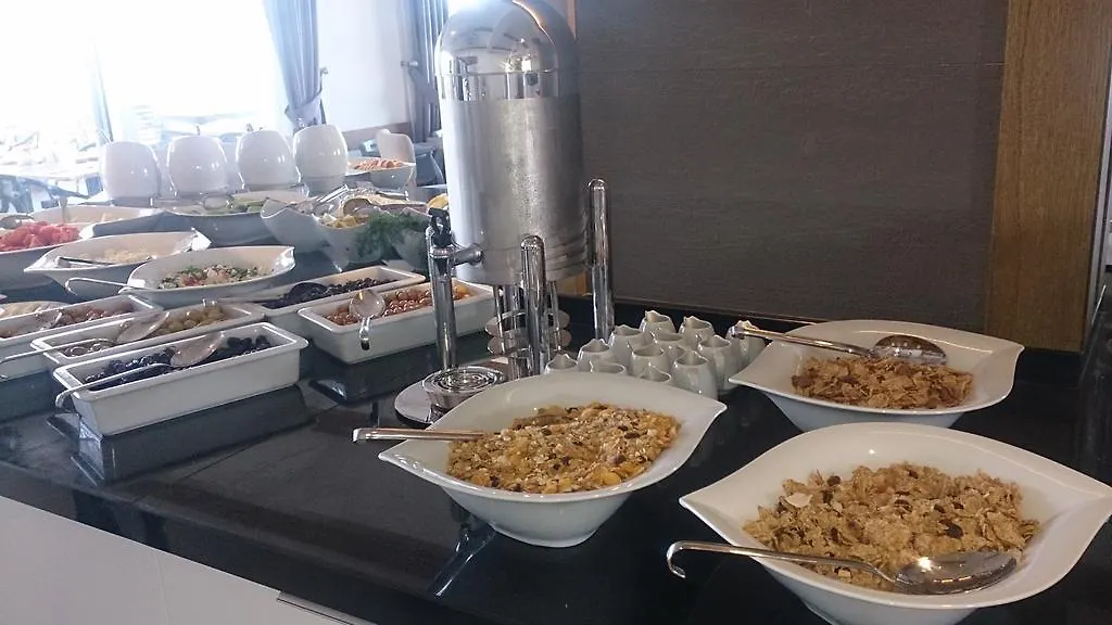 Casa De Playa Luxury Hotel And Beach Кешме 4*,