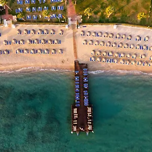 Radisson Blu & Кешме